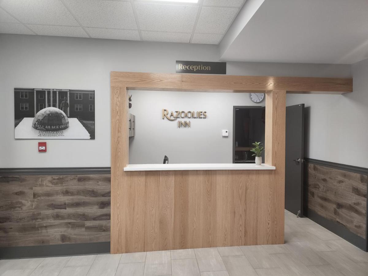 Razoolies Inn Stephenville Ngoại thất bức ảnh
