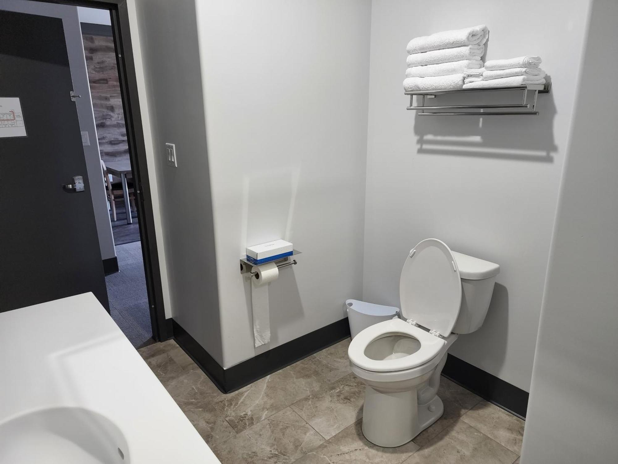 Razoolies Inn Stephenville Phòng bức ảnh