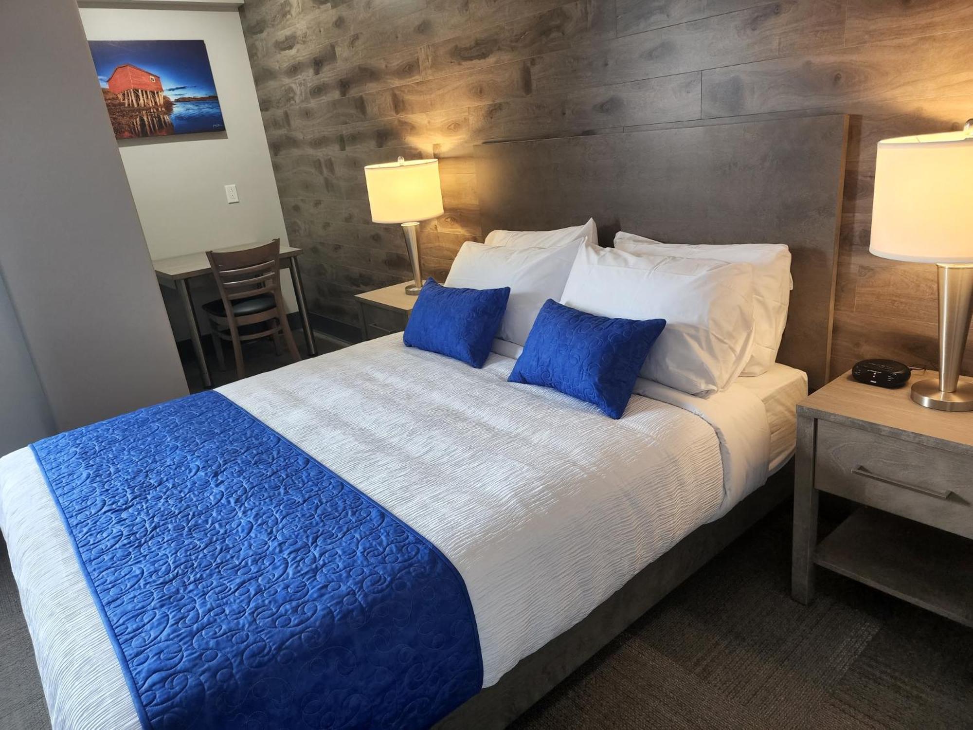 Razoolies Inn Stephenville Phòng bức ảnh